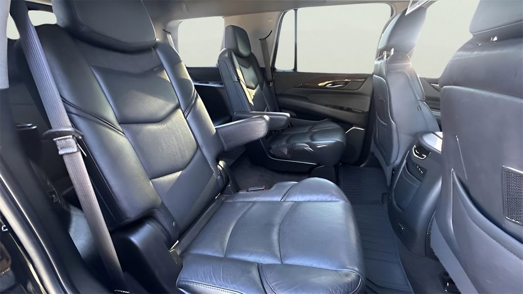 Used 2020 Cadillac Escalade Luxury image 75