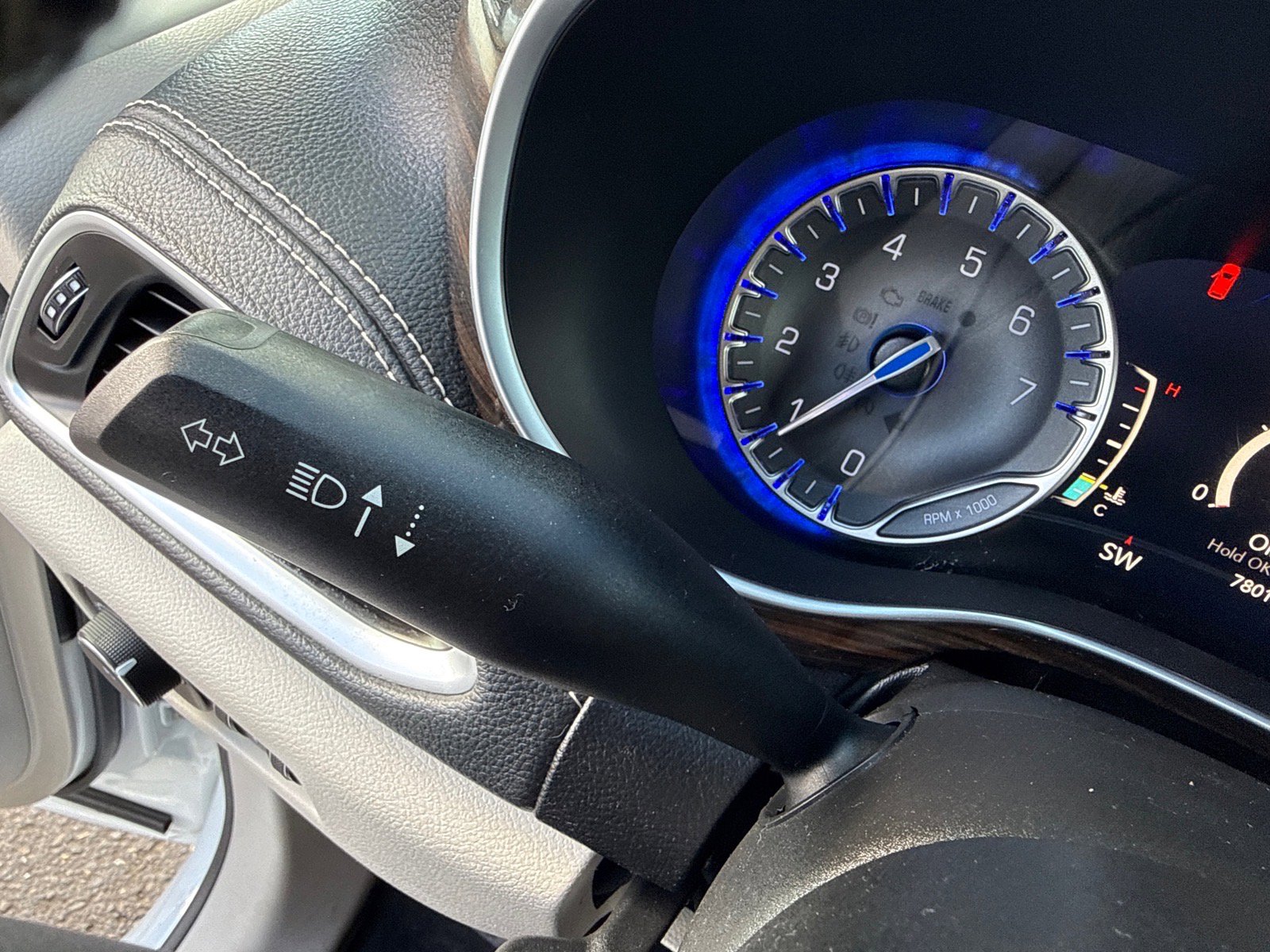 Used 2021 Chrysler Pacifica Limited image 33