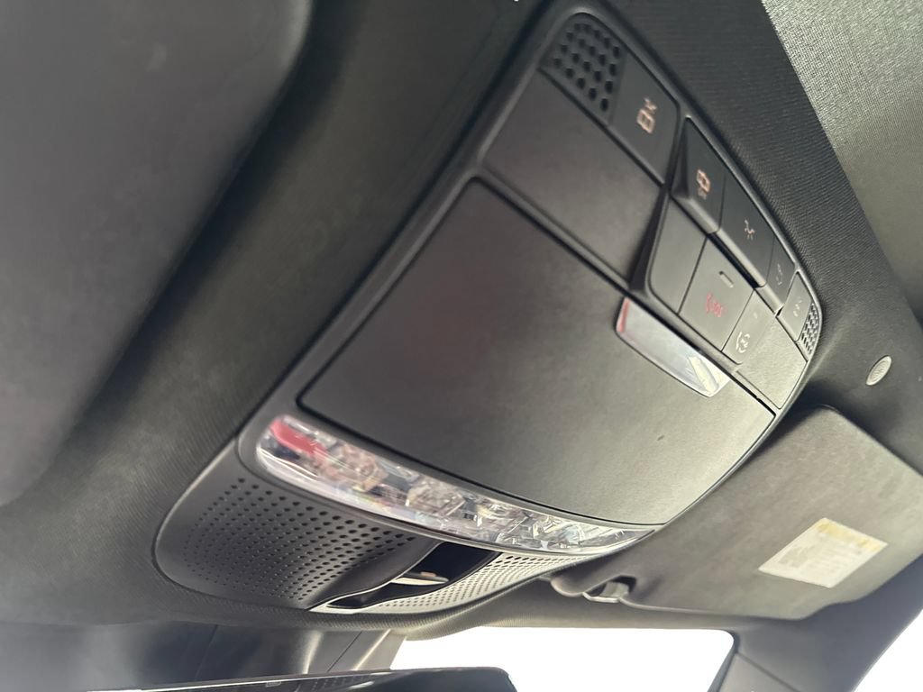 Used 2022 Mercedes-Benz GLC 300 w/ AMG Line image 72