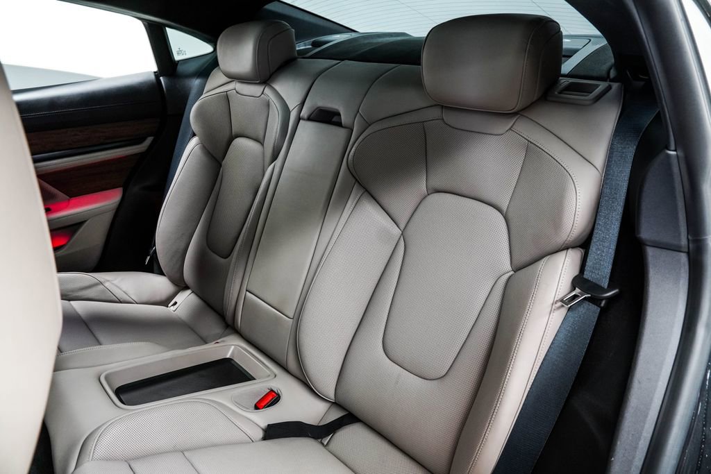 Used 2020 Porsche Taycan 4S image 17