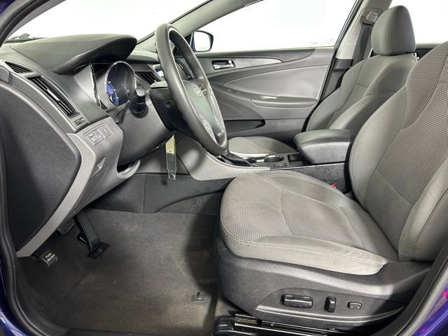 Used 2013 Hyundai Sonata GLS w/ Popular Equipment Pkg image 25
