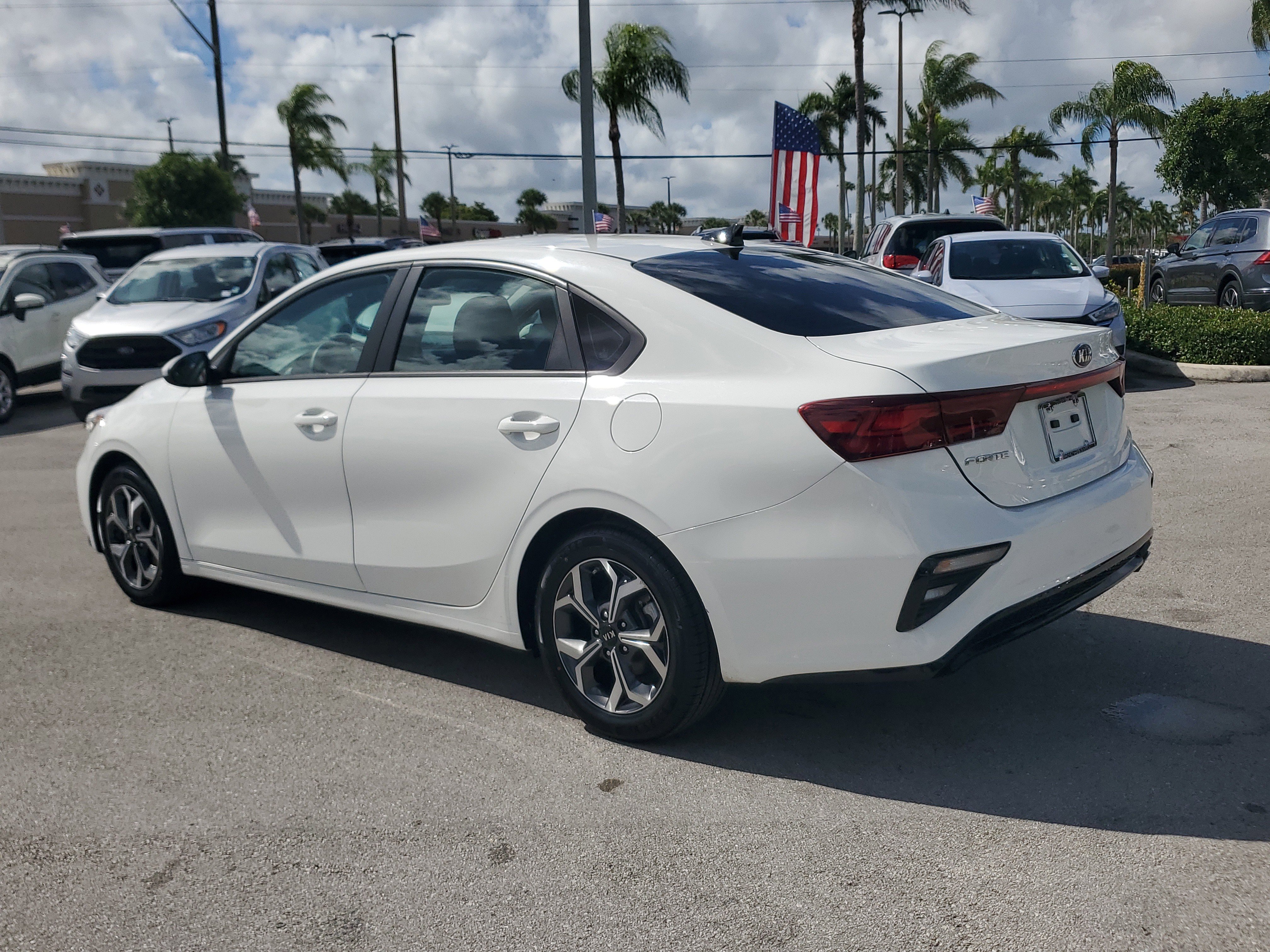Used 2021 Kia Forte LXS image 7