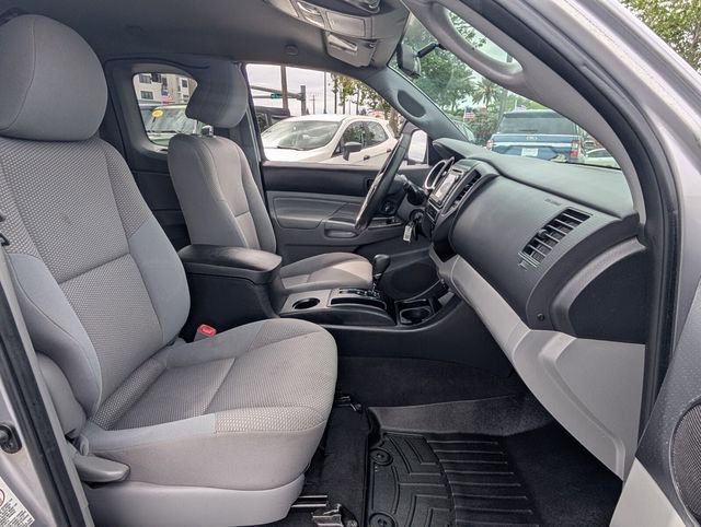 Used 2014 Toyota Tacoma 2WD Access Cab w/ Convenience Package image 13