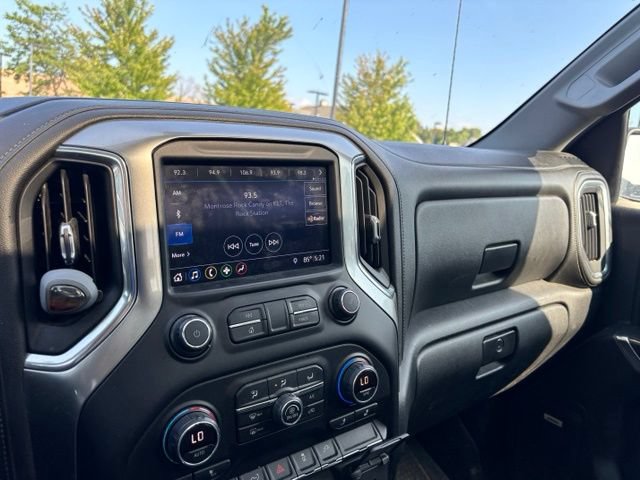 Used 2019 Chevrolet Silverado 1500 LT Trail Boss AWD/4WD image 11