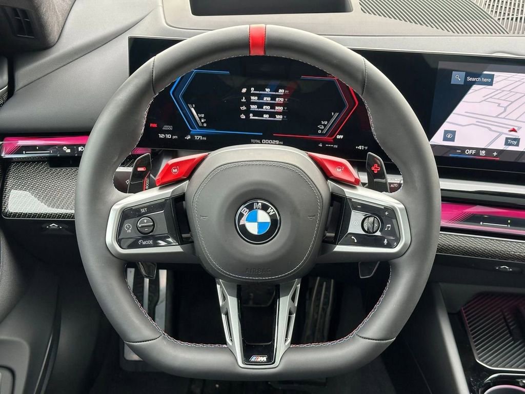 Used 2026 BMW M5 Touring image 19