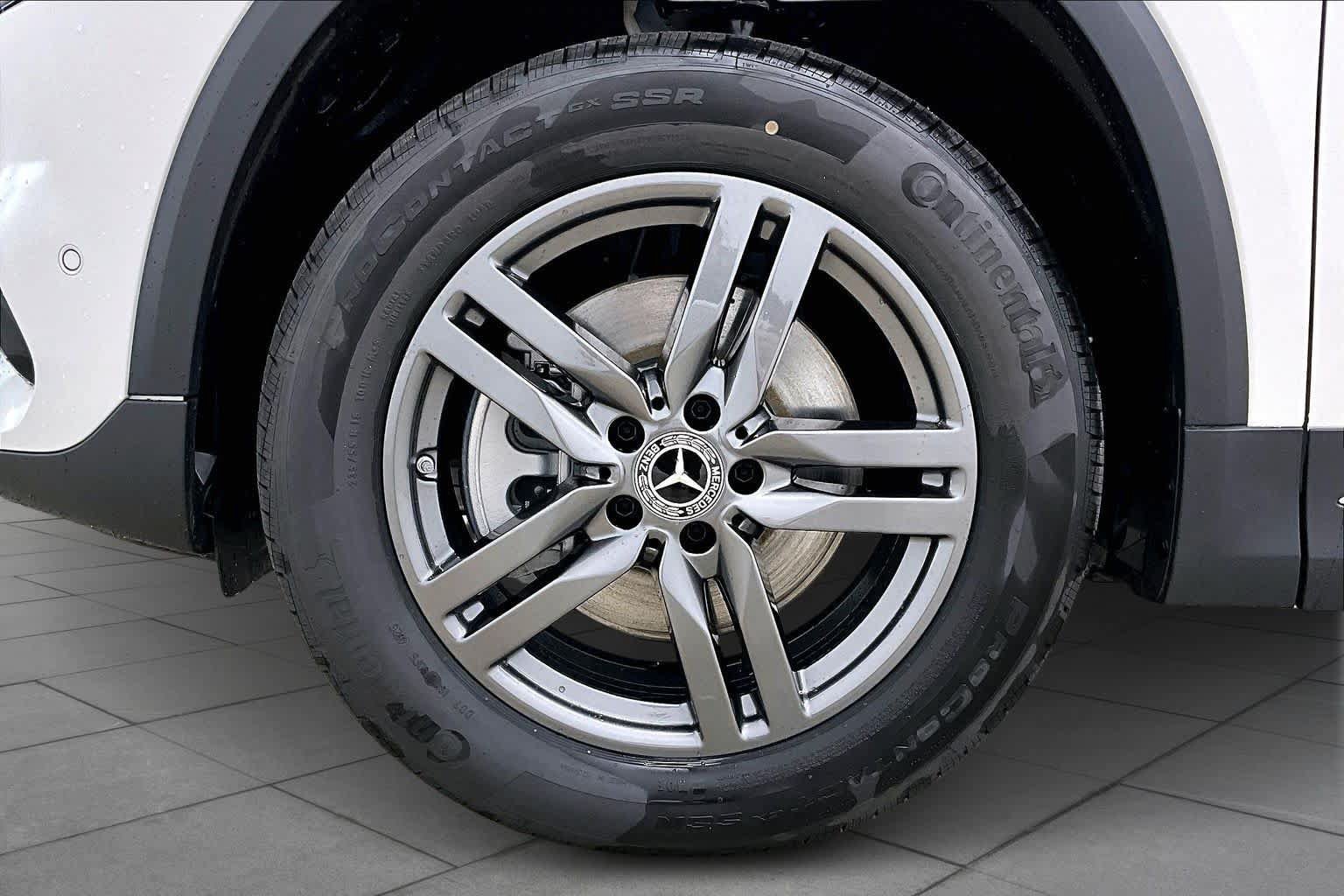 Certified 2026 Mercedes-Benz GLA 250 4MATIC image 11