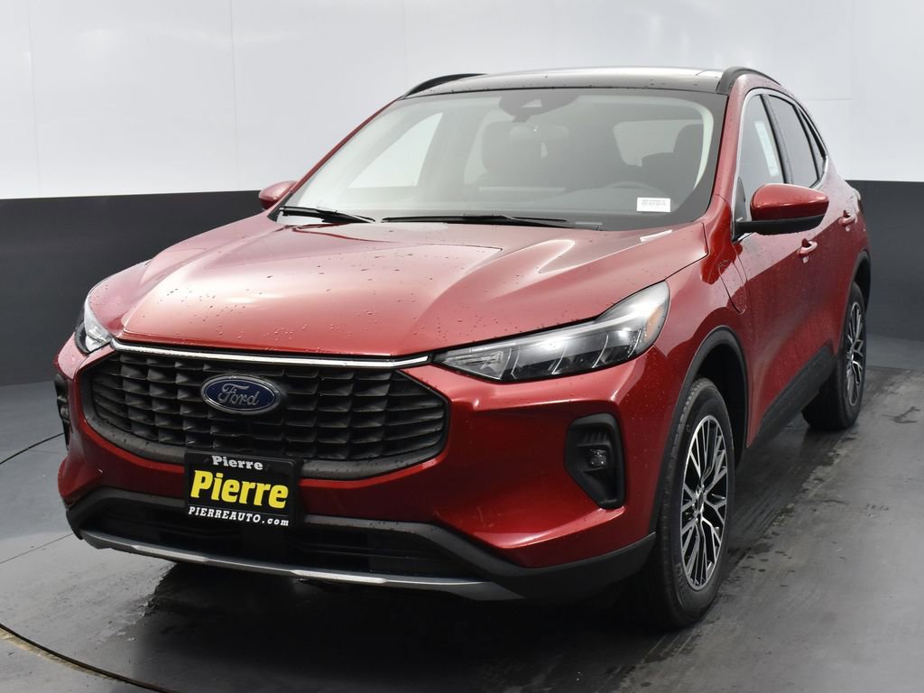 New 2025 Ford Escape SE