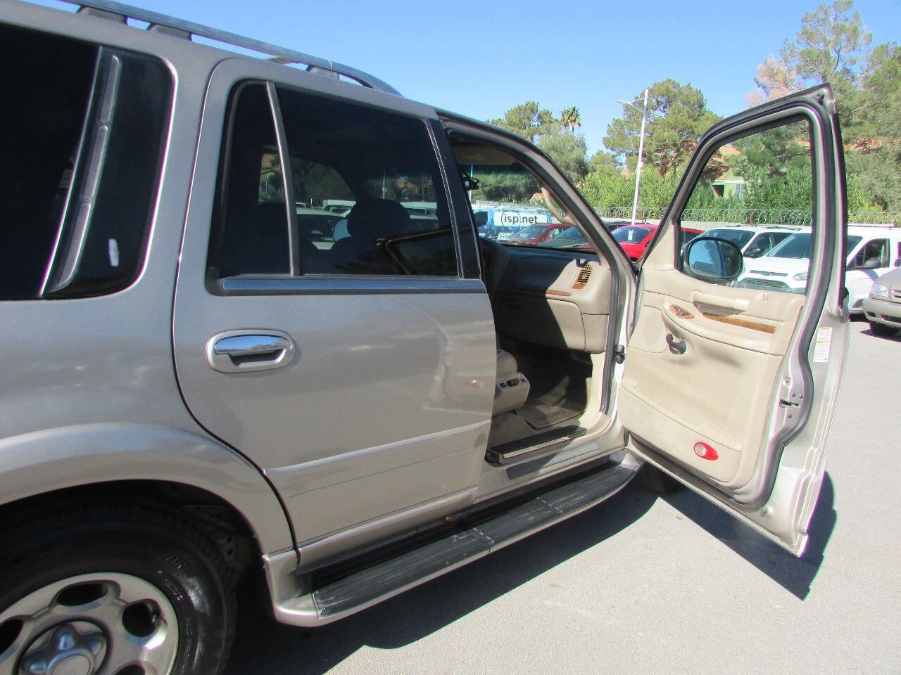 Used 2000 Lincoln Navigator 2WD image 11