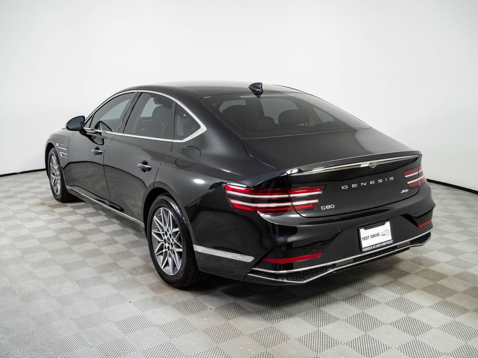 Used 2025 Genesis G80 2.5T AWD/4WD image 3