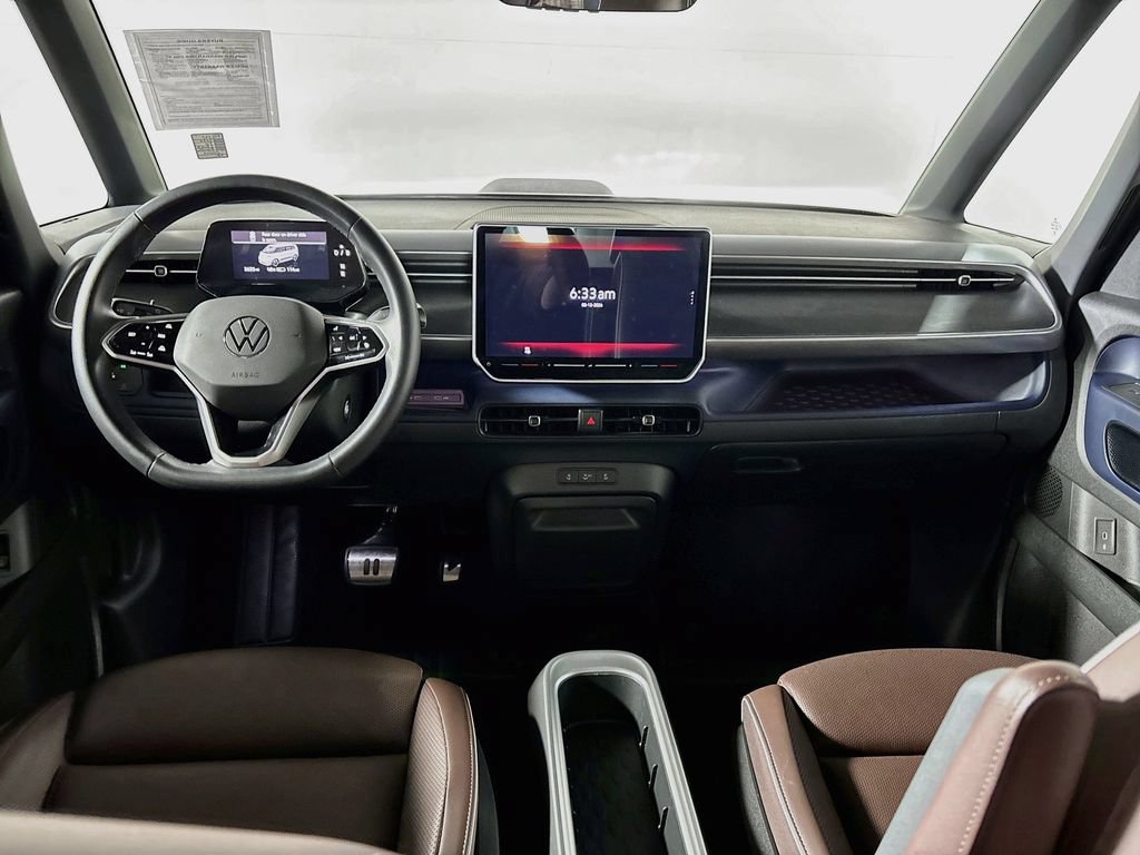 Certified 2025 Volkswagen ID. Buzz Pro S RWD image 21
