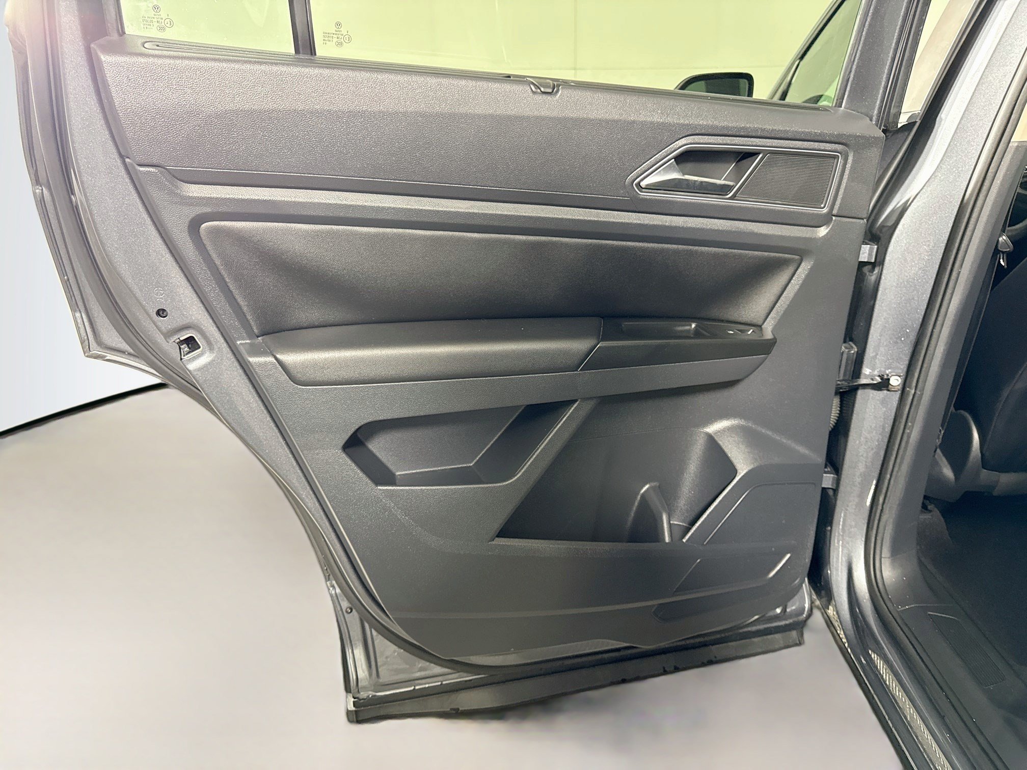 Used 2019 Volkswagen Atlas SEL AWD/4WD image 26