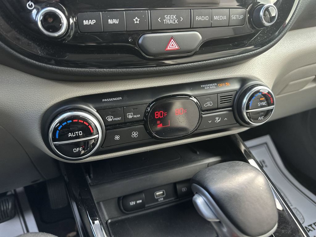 Used 2022 Kia Soul EX image 19