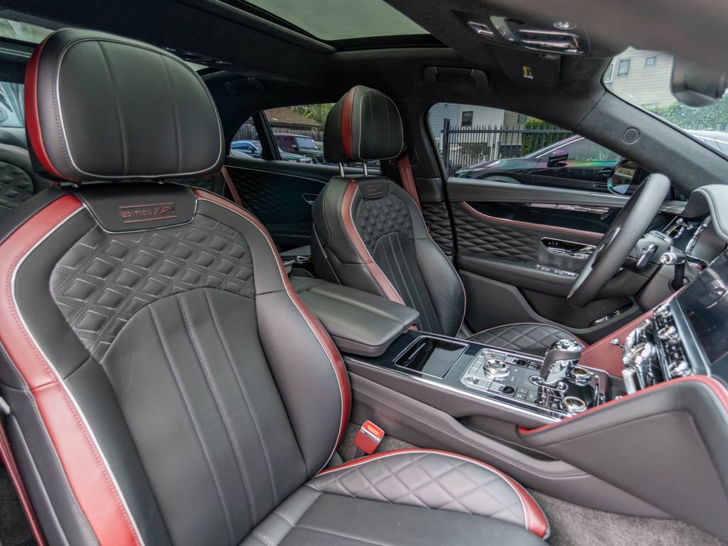 Used 2024 Bentley Flying Spur W12 AWD/4WD image 41