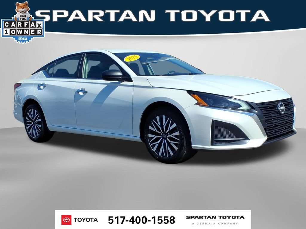Used 2024 Nissan Altima 2.5 SV AWD/4WD image 4