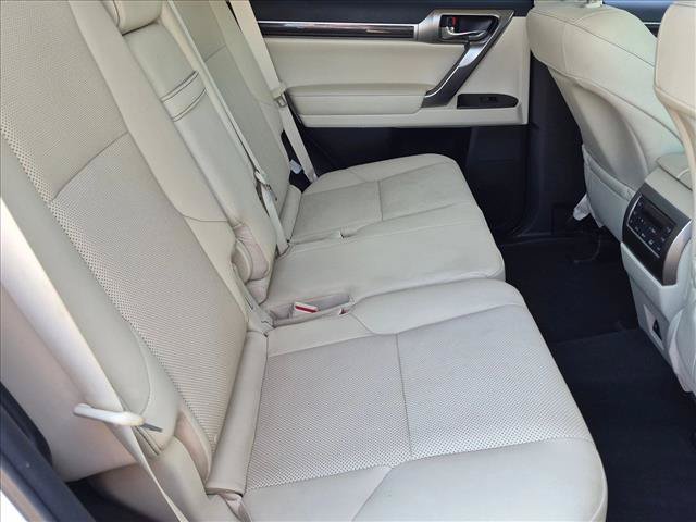 Used 2023 Lexus GX 460 Premium w/ Premium Package AWD/4WD image 18