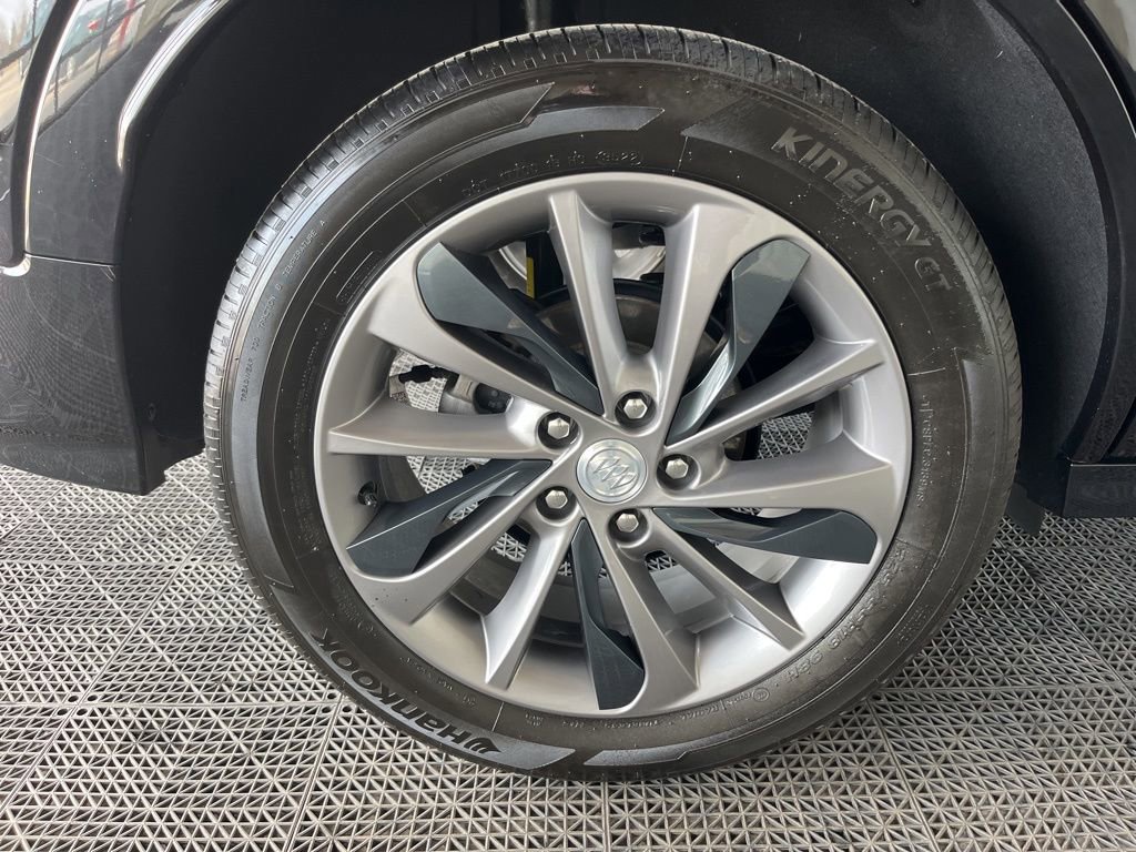 Used 2023 Buick Encore GX Select w/ Sport Touring Package image 22