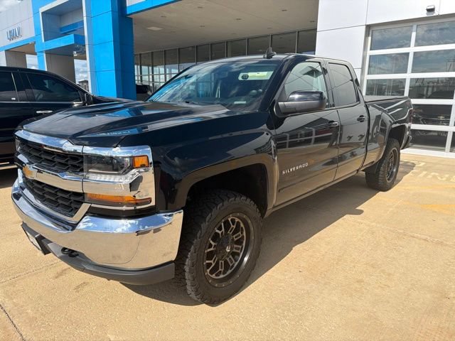 Used 2019 Chevrolet Silverado 1500 LT AWD/4WD image 3