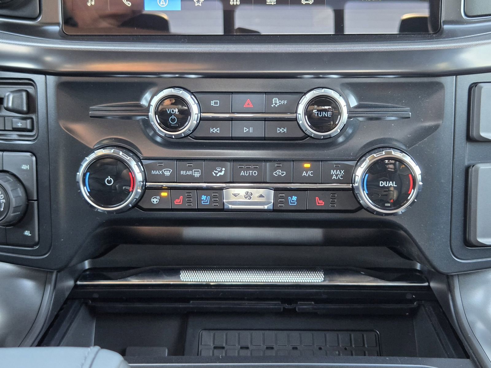 New 2025 Ford F150 Tremor w/ Equipment Group 402A High AWD/4WD image 21