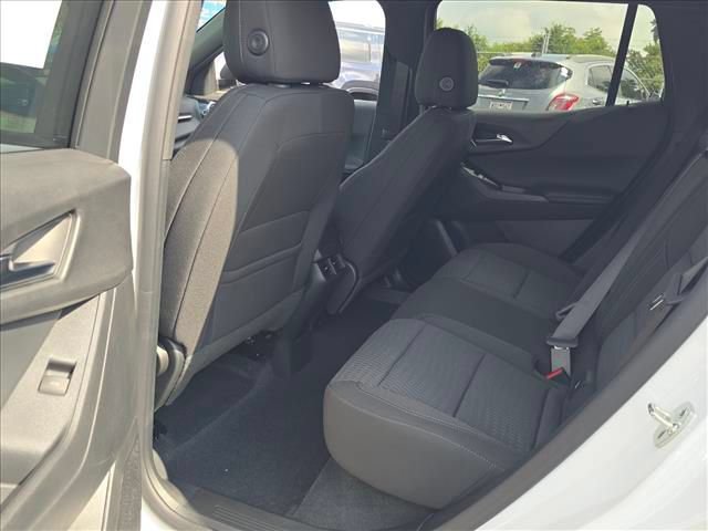 New 2027 Chevrolet Equinox LT FWD image 17