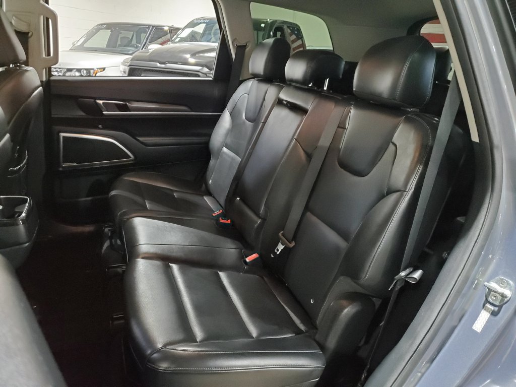 Used 2021 Kia Telluride LX FWD image 23