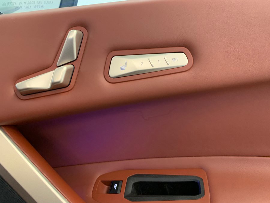 Used 2024 BMW iX M60 image 63