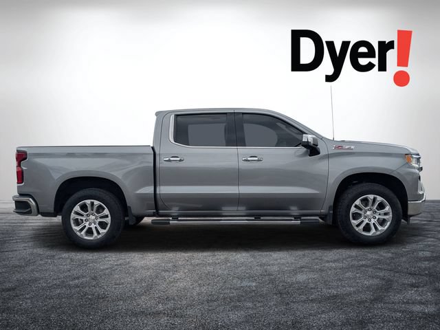 Used 2023 Chevrolet Silverado 1500 LTZ AWD/4WD image 2