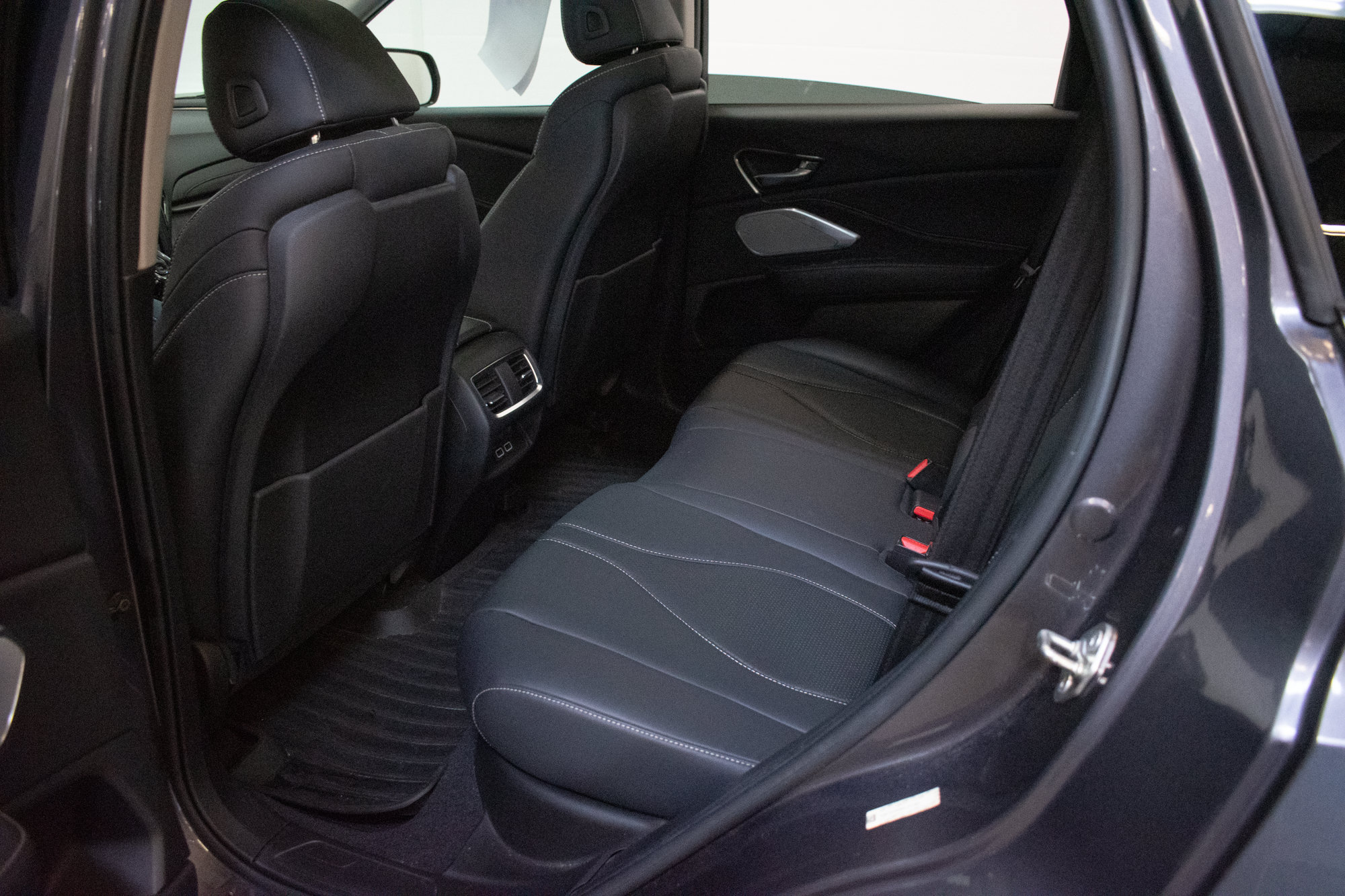 Used 2019 Acura RDX w/ Technology Package AWD/4WD image 23