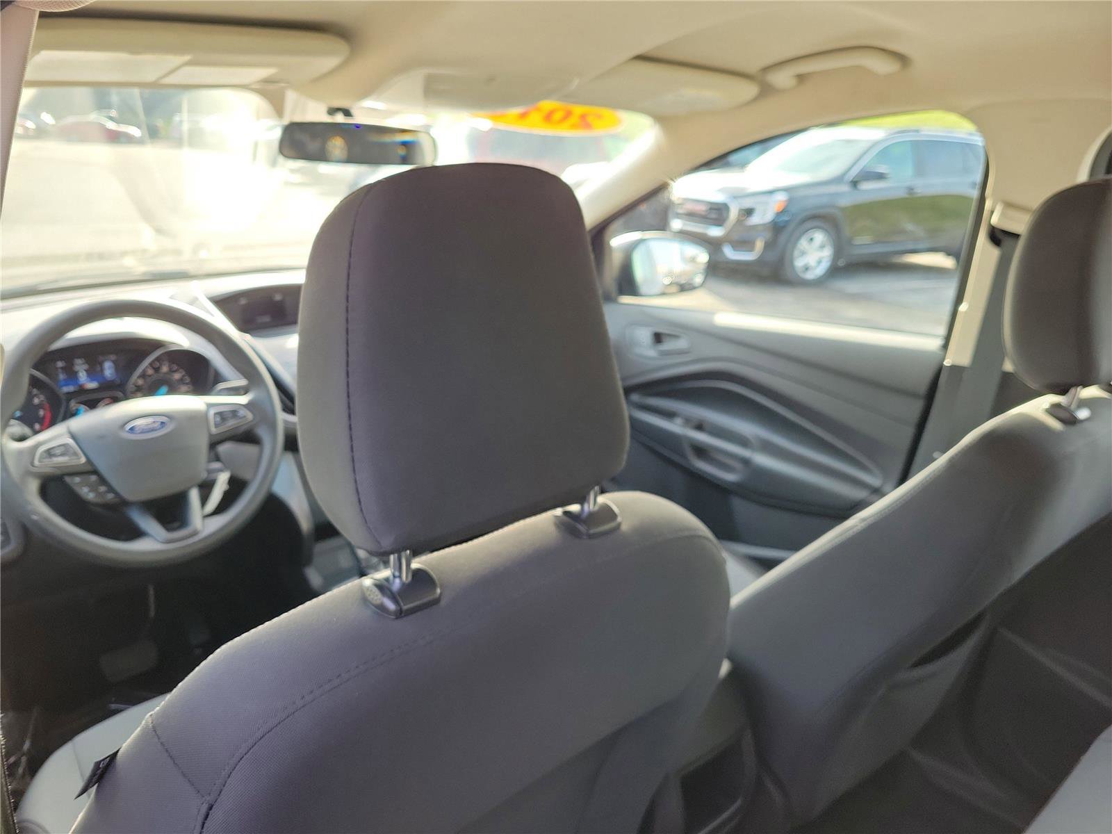 Used 2019 Ford Escape S image 12