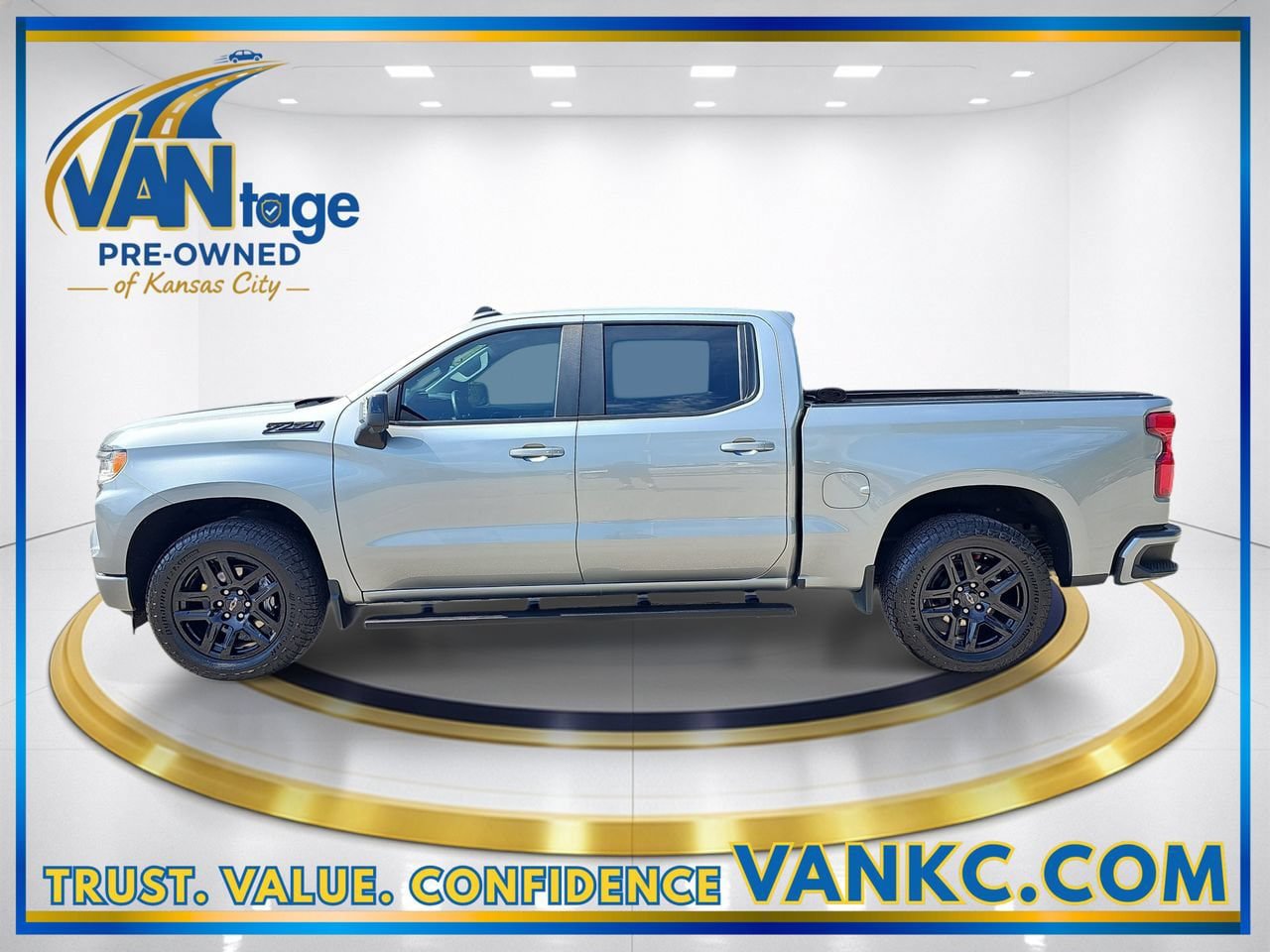 Certified 2023 Chevrolet Silverado 1500 RST w/ Convenience Package II AWD/4WD image 10