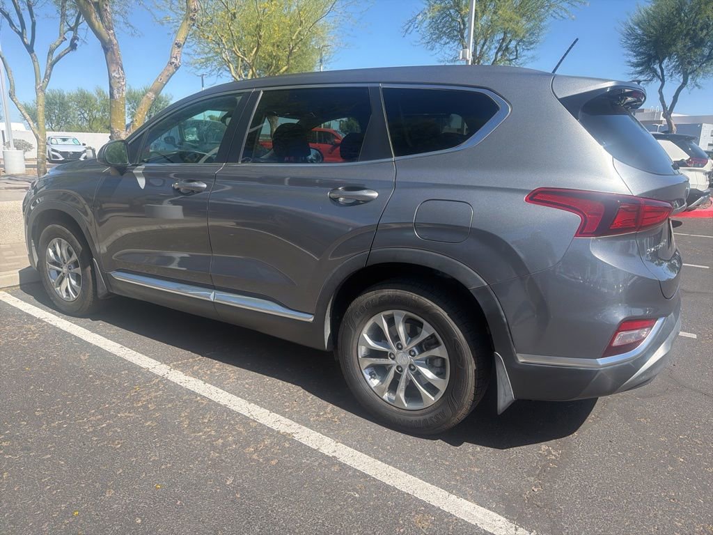 Used 2019 Hyundai Santa Fe SE FWD image 5
