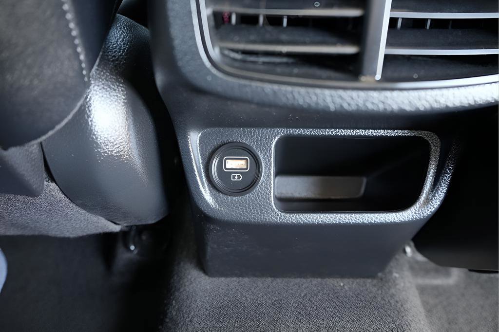 Used 2021 Kia Seltos EX image 18