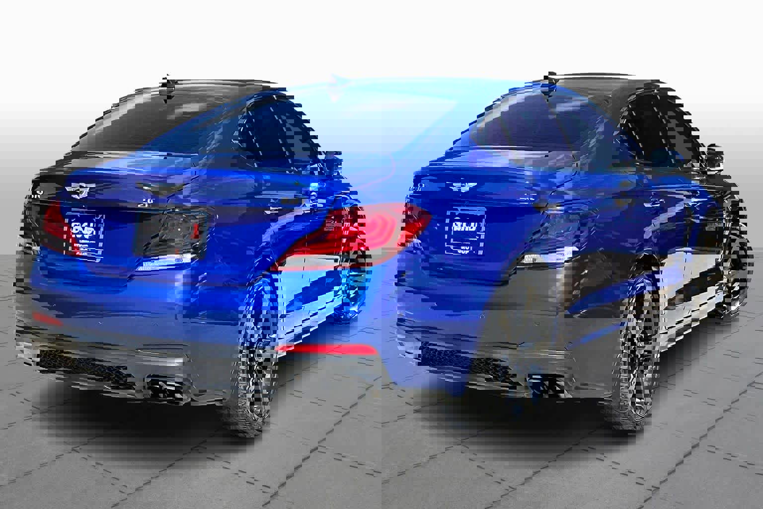 Used 2019 Genesis G70 2.0T Advanced w/ Sport Package image 13