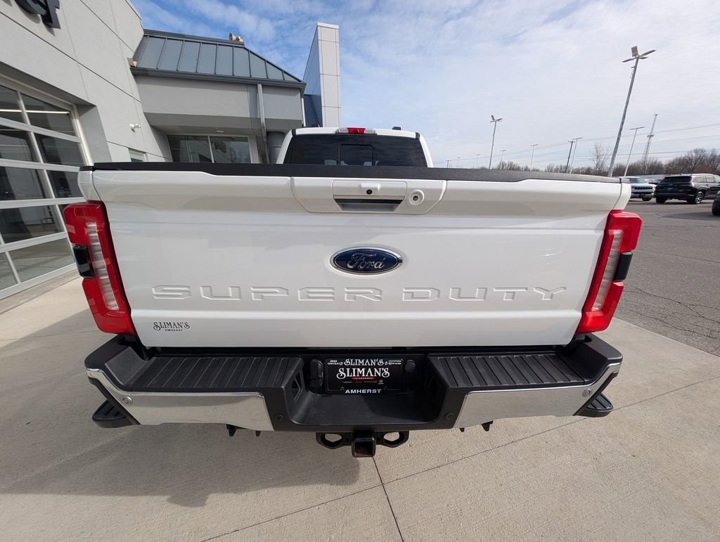 Used 2023 Ford F350 Lariat w/ Chrome Package image 10