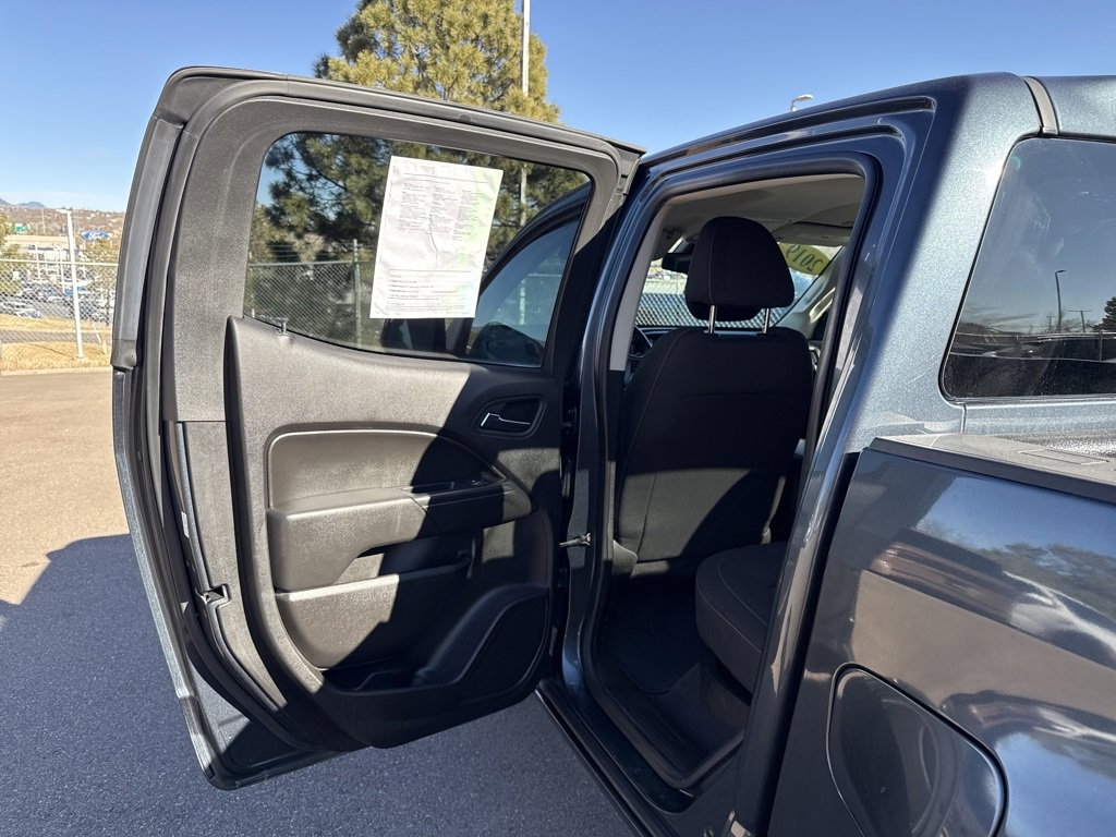 Used 2019 Chevrolet Colorado LT image 16