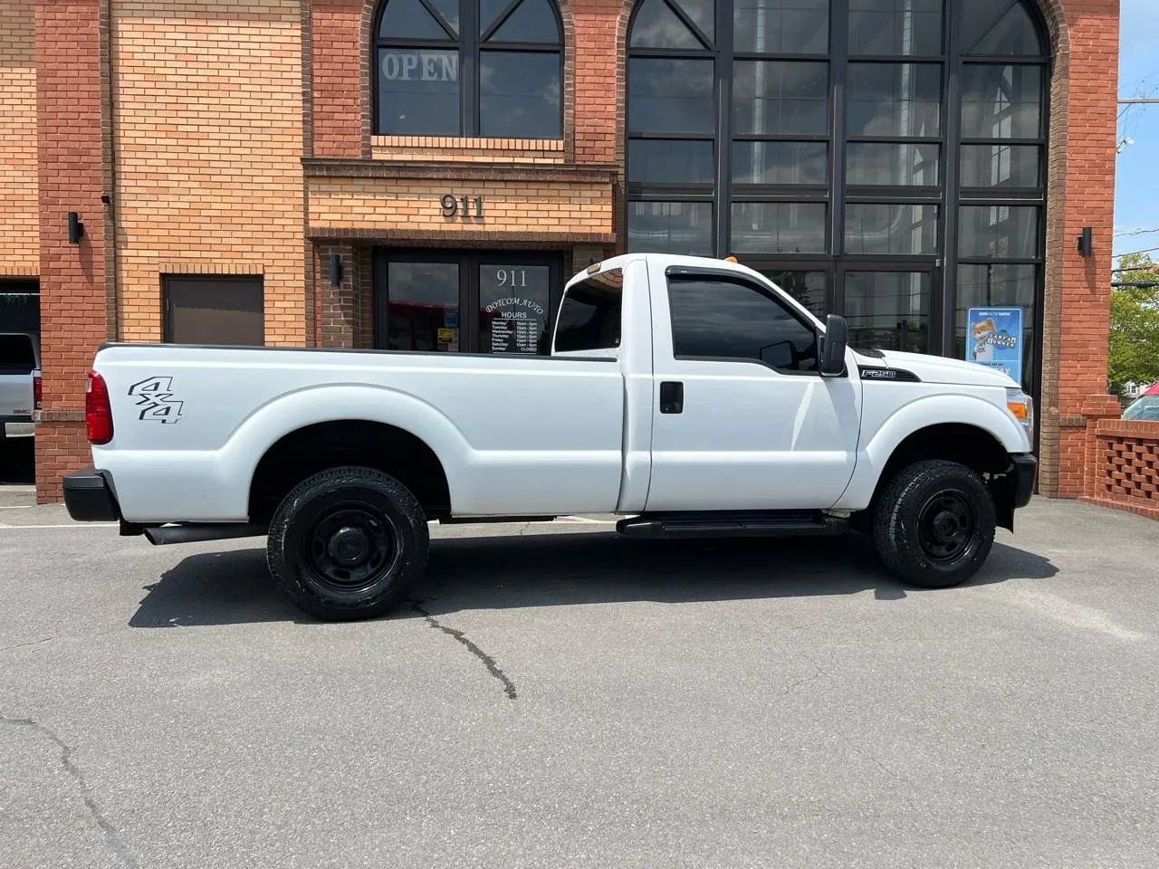 Used 2016 Ford F250 XL AWD/4WD image 13