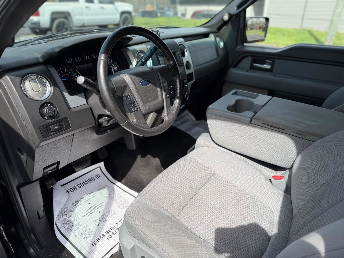 Used 2014 Ford F150 XLT w/ XLT Convenience Package image 9