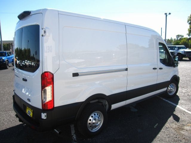 Used 2024 Ford Transit 350 148 Medium Roof AWD w/ Load Area Protection Package image 6