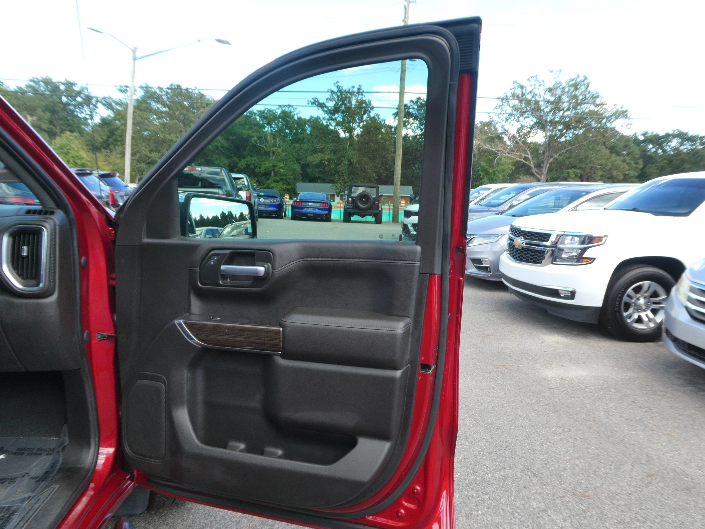Used 2021 Chevrolet Silverado 1500 LT w/ All Star Edition Plus AWD/4WD image 23