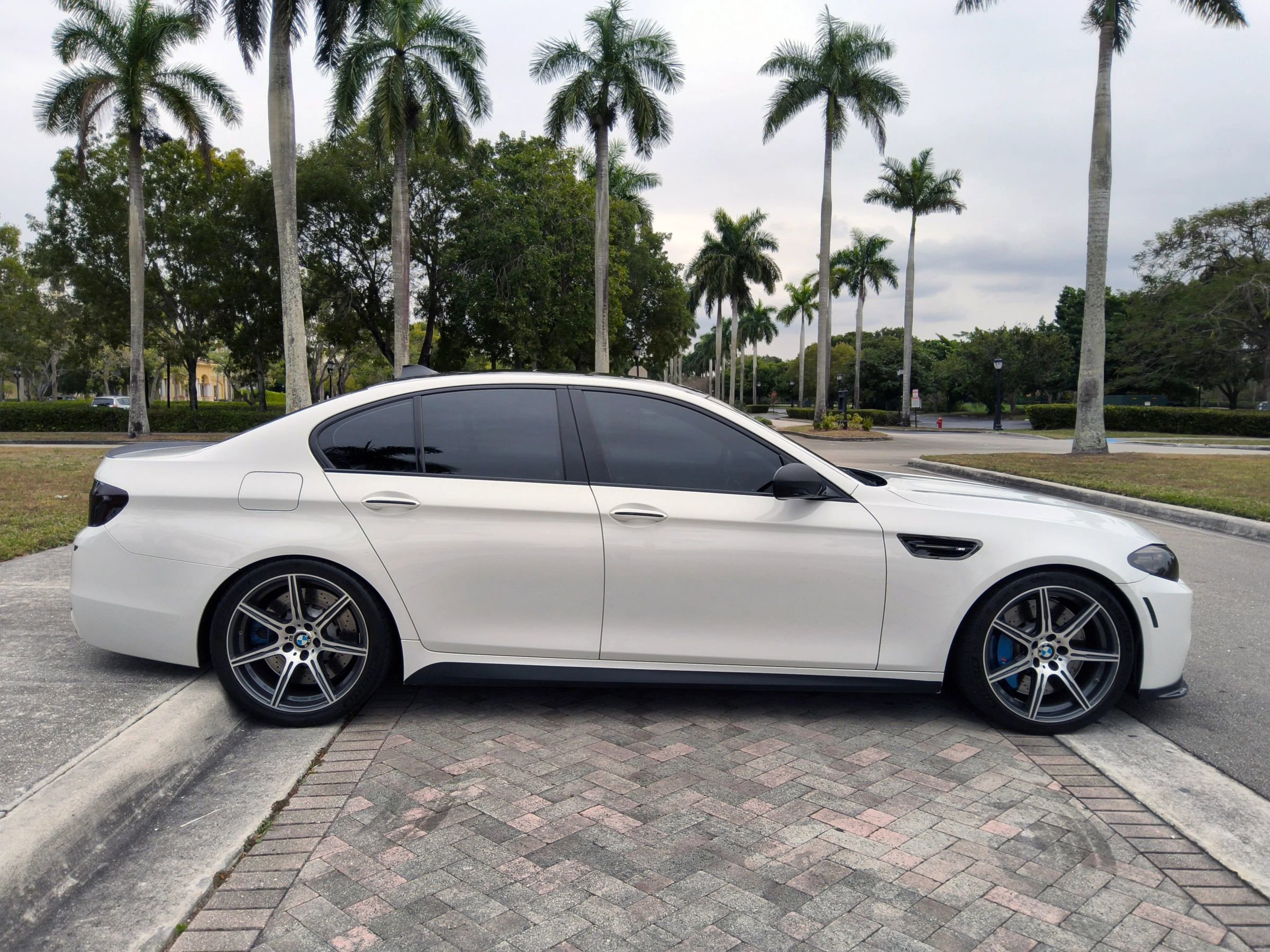 Used 2014 BMW M5 image 14