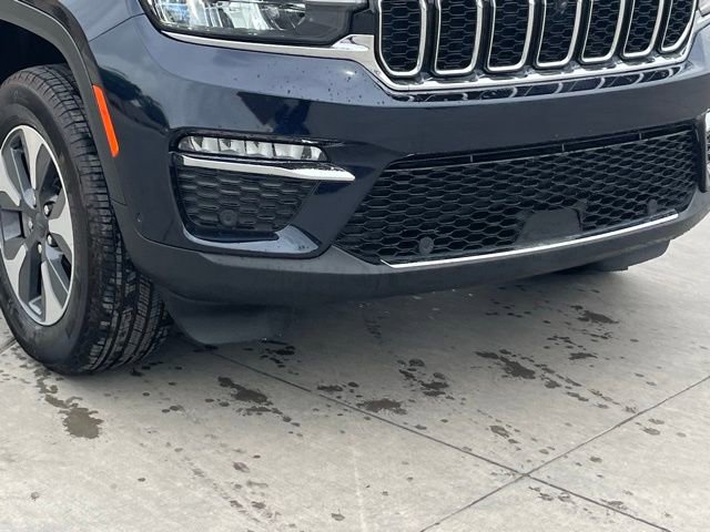 Used 2022 Jeep Grand Cherokee Limited 4xe w/ Luxury Tech Group II image 7