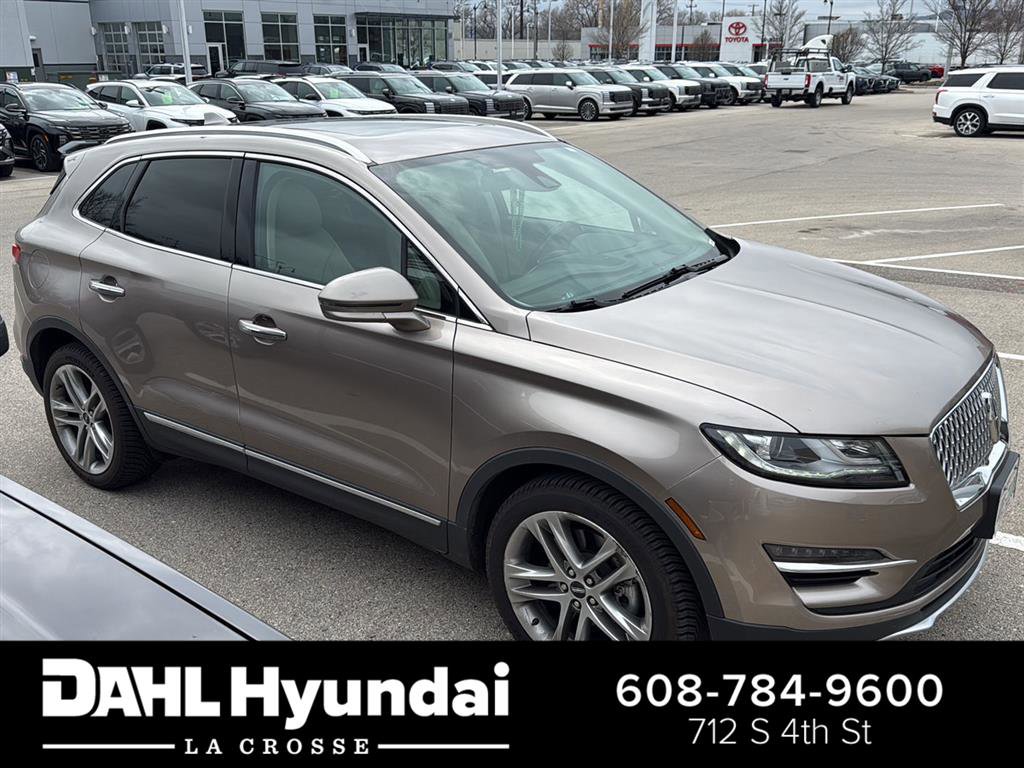 Used 2019 Lincoln MKC Reserve w/ MKC Climate Package AWD/4WD image 1