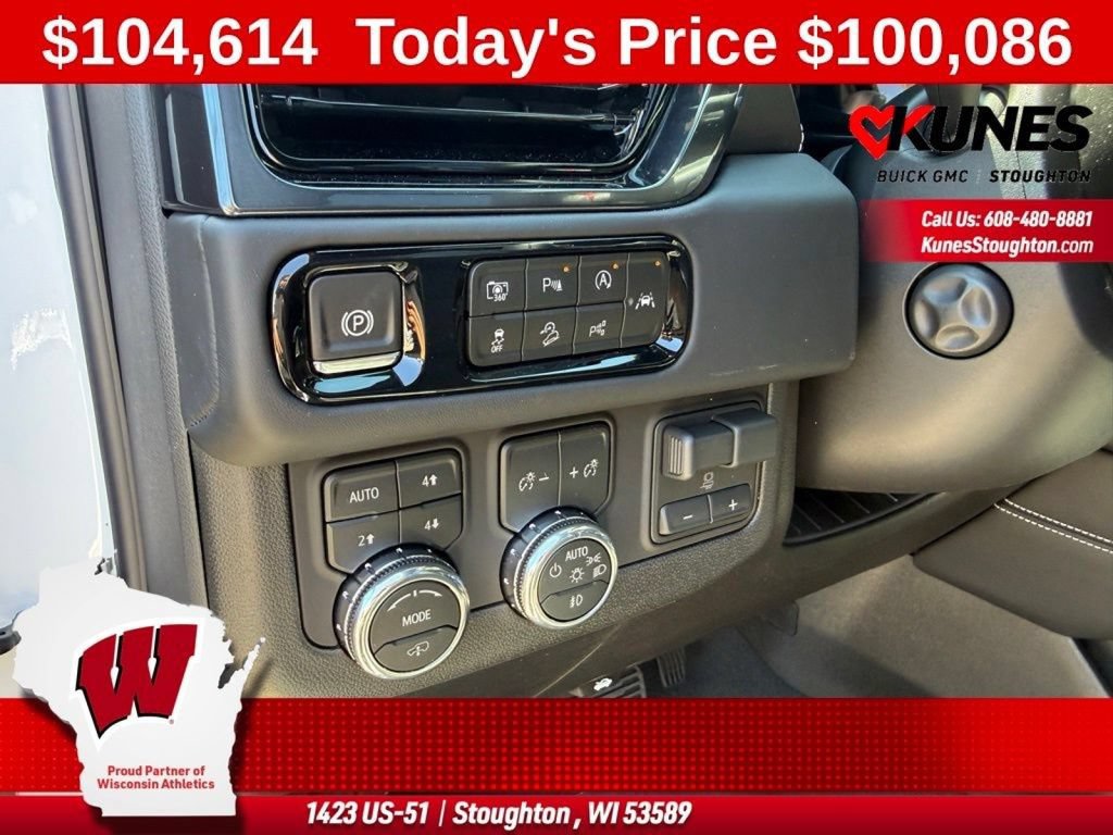 New 2026 GMC Yukon AT4 Ultimate AWD/4WD image 24