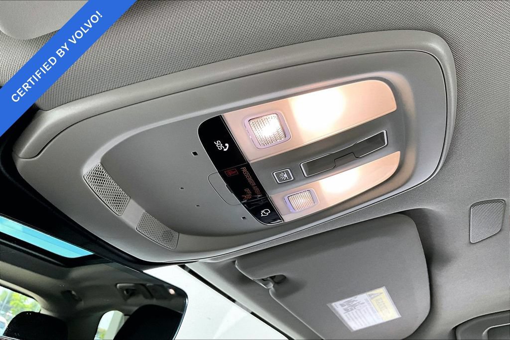 Certified 2026 Volvo XC60 B5 Plus AWD/4WD image 30
