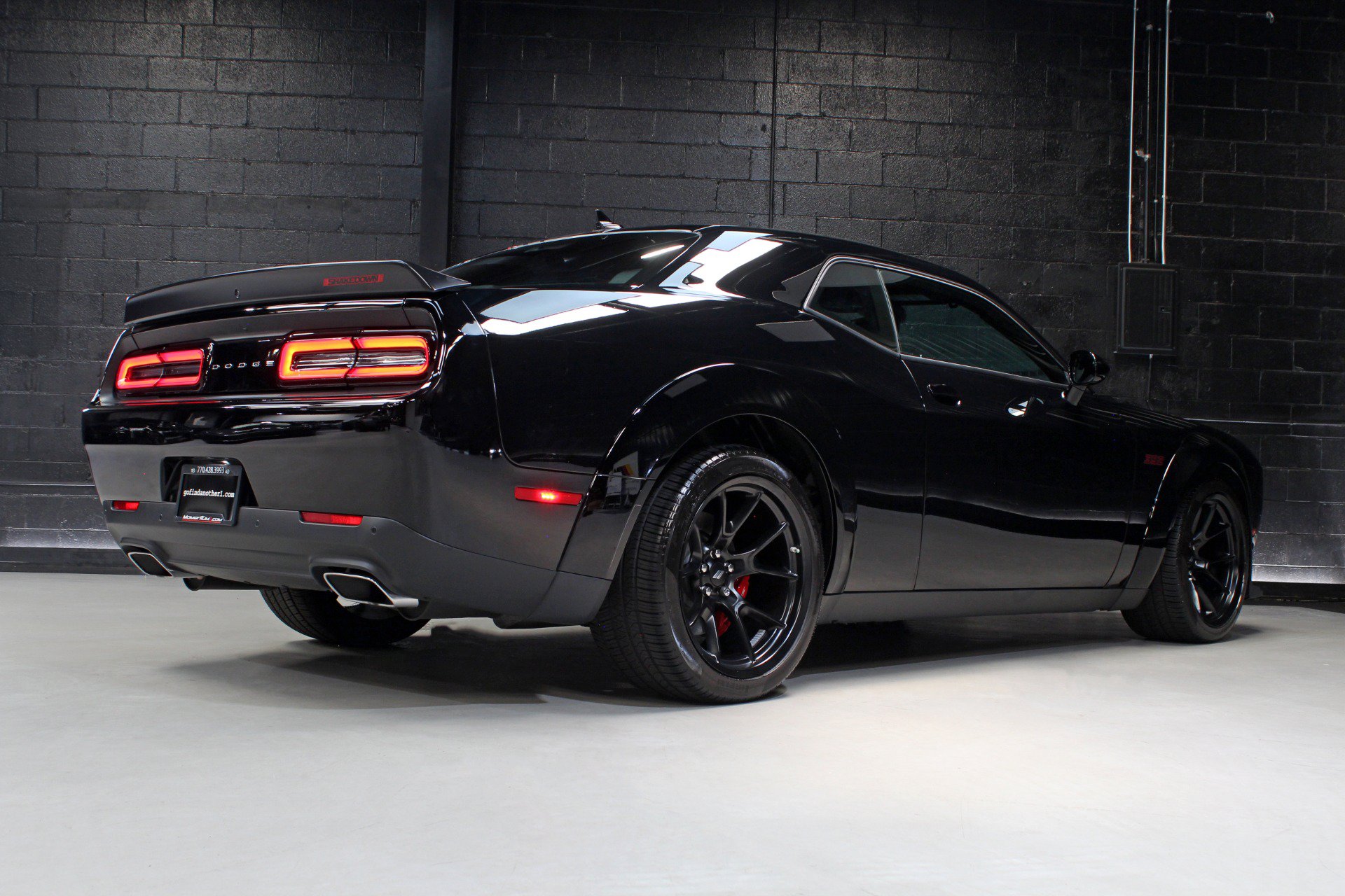 Used 2023 Dodge Challenger R/T Scat Pack RWD image 29