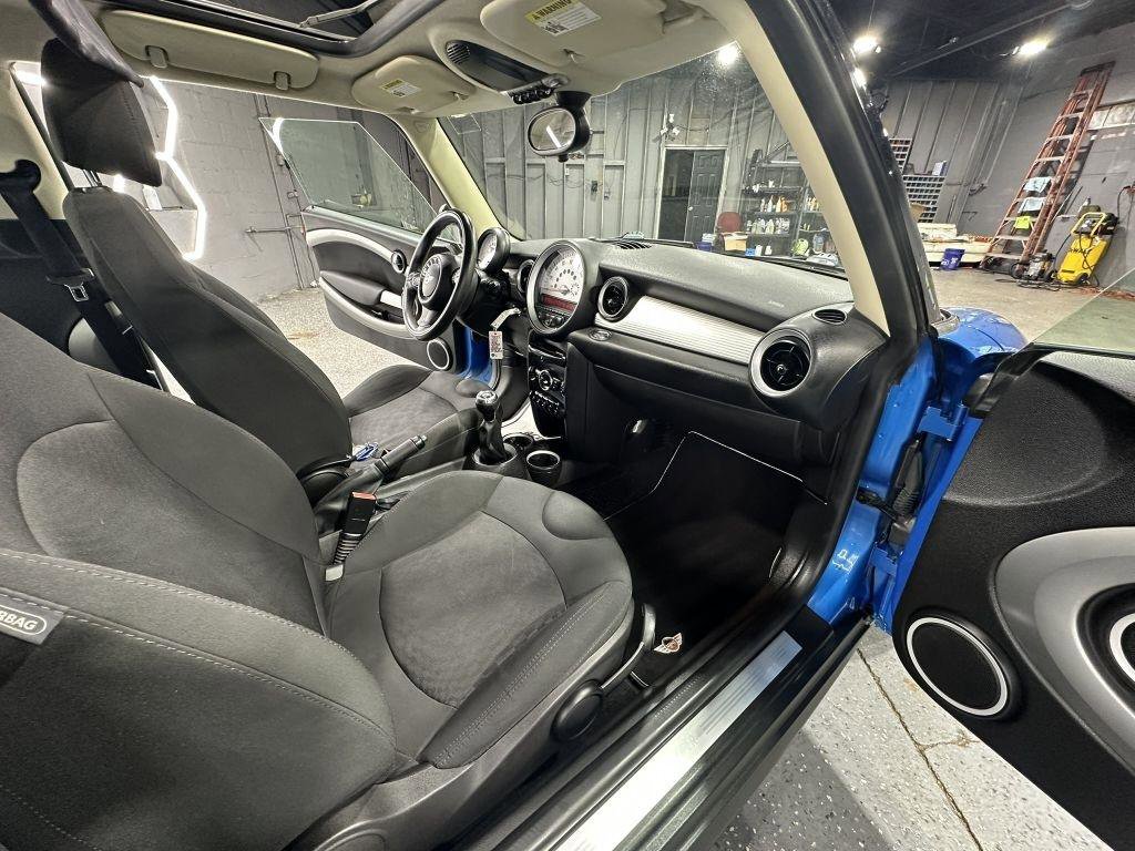 Used 2012 MINI Cooper Hardtop image 33