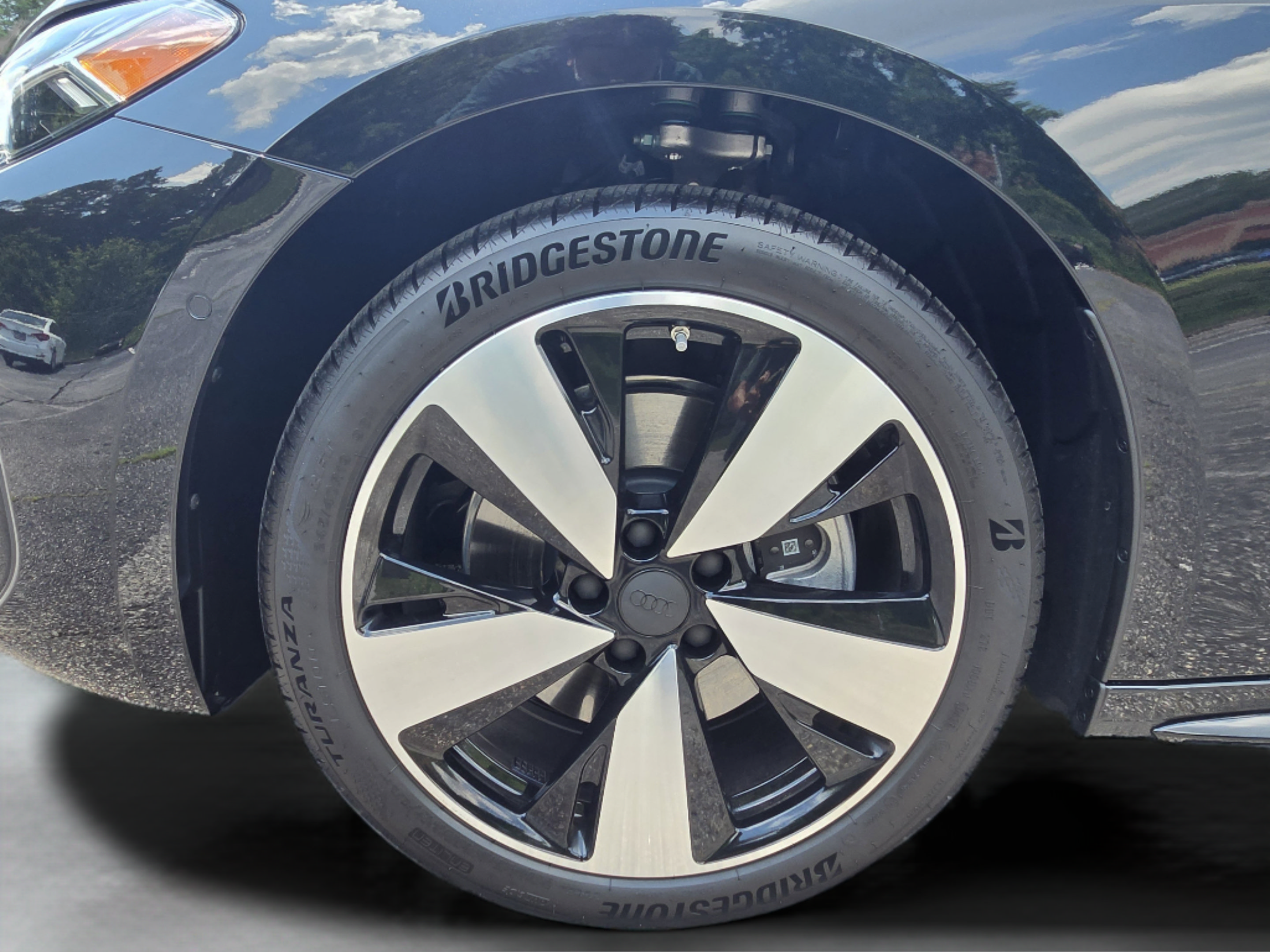 New 2026 Audi A5 Premium Plus AWD/4WD image 9