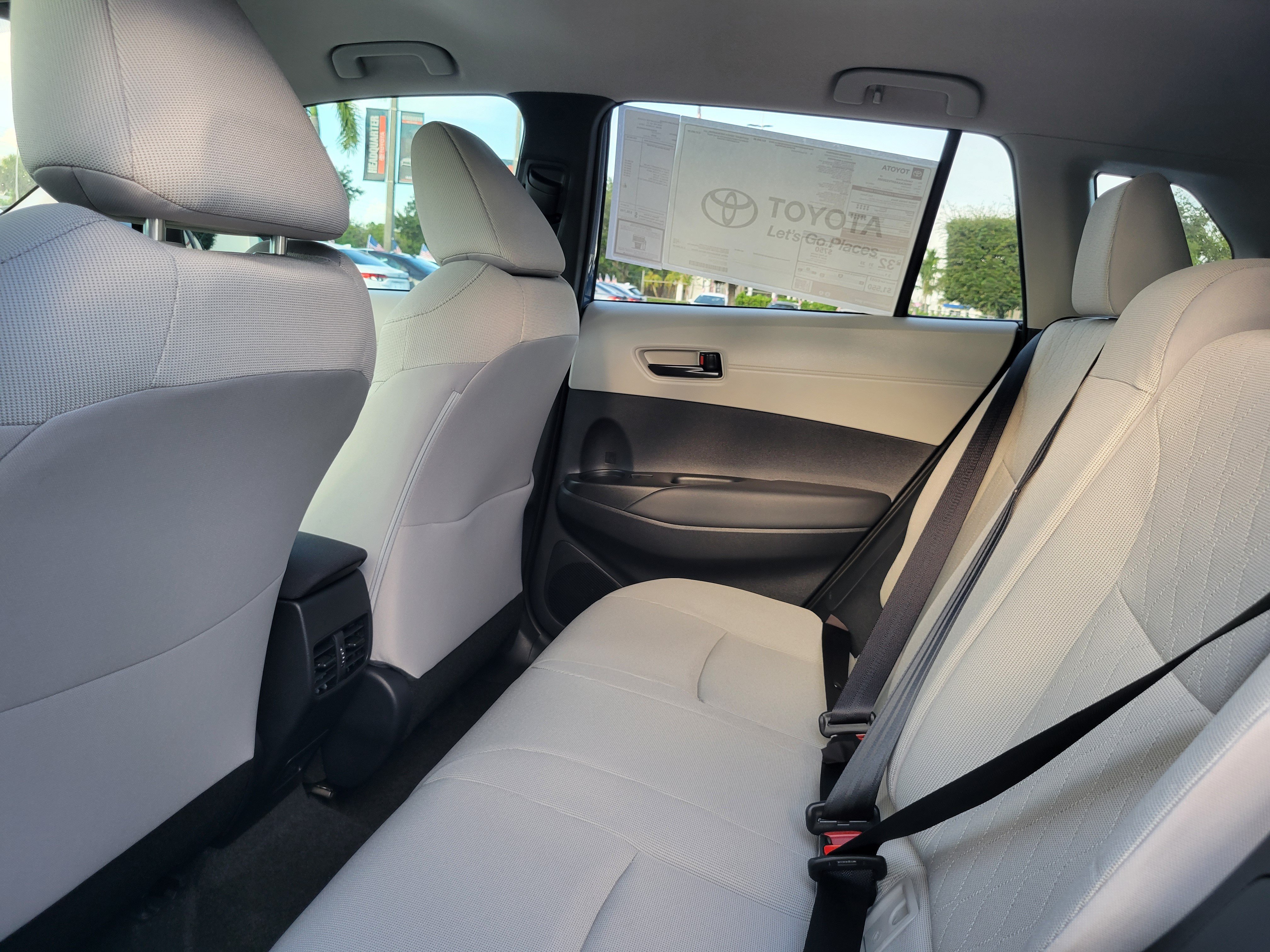 New 2026 Toyota Corolla Cross LE FWD image 19