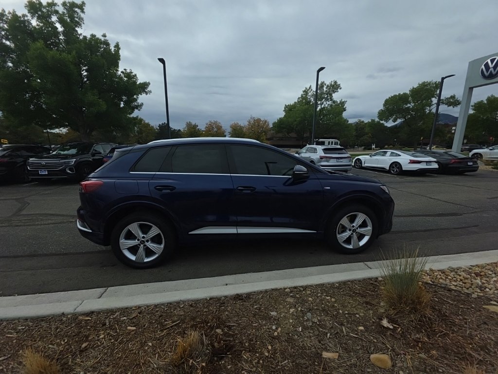Used 2023 Audi Q4 e-tron Prestige AWD/4WD image 6