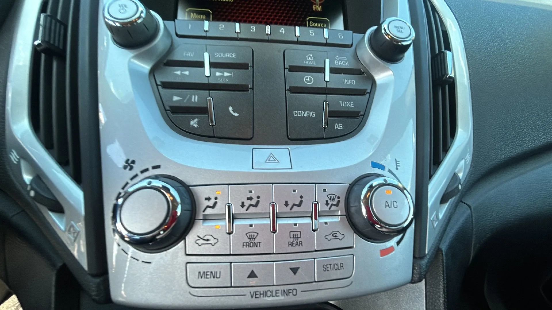 Used 2016 GMC Terrain SLE image 12