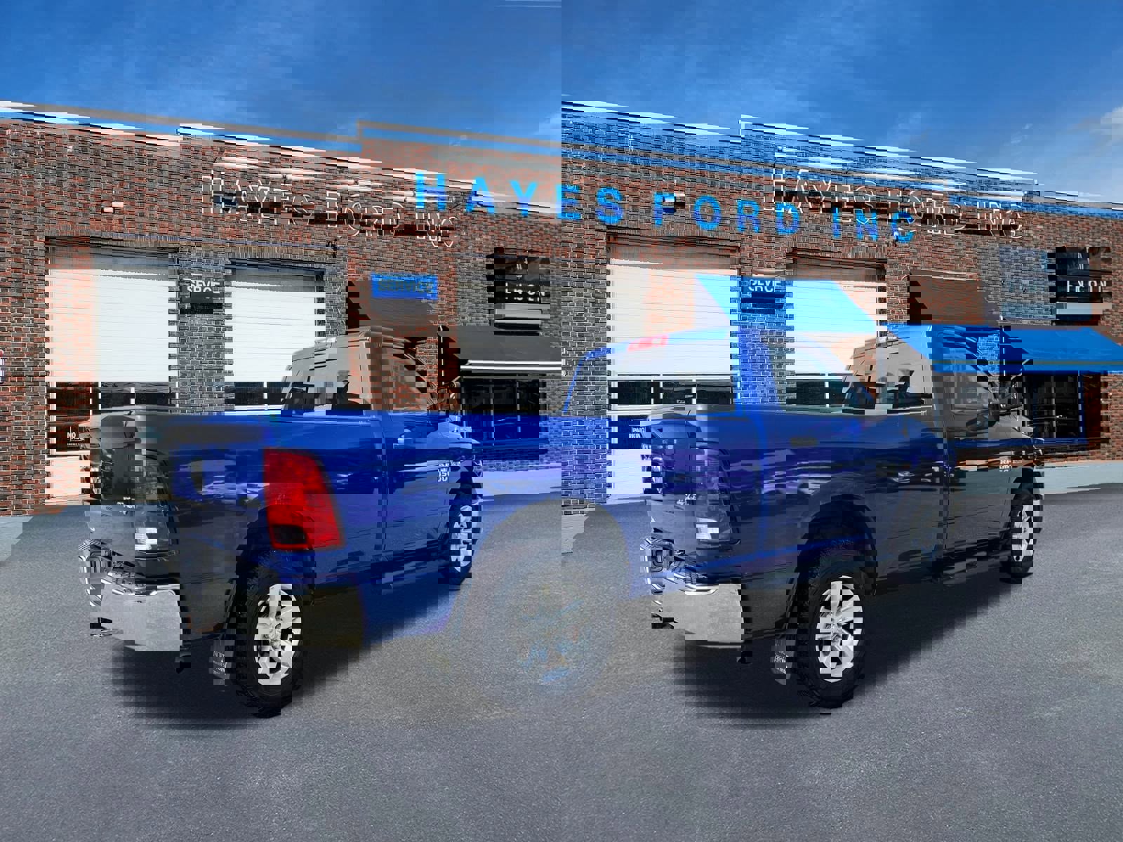 Used 2016 RAM 1500 Tradesman w/ Power & Remote Entry Group image 5